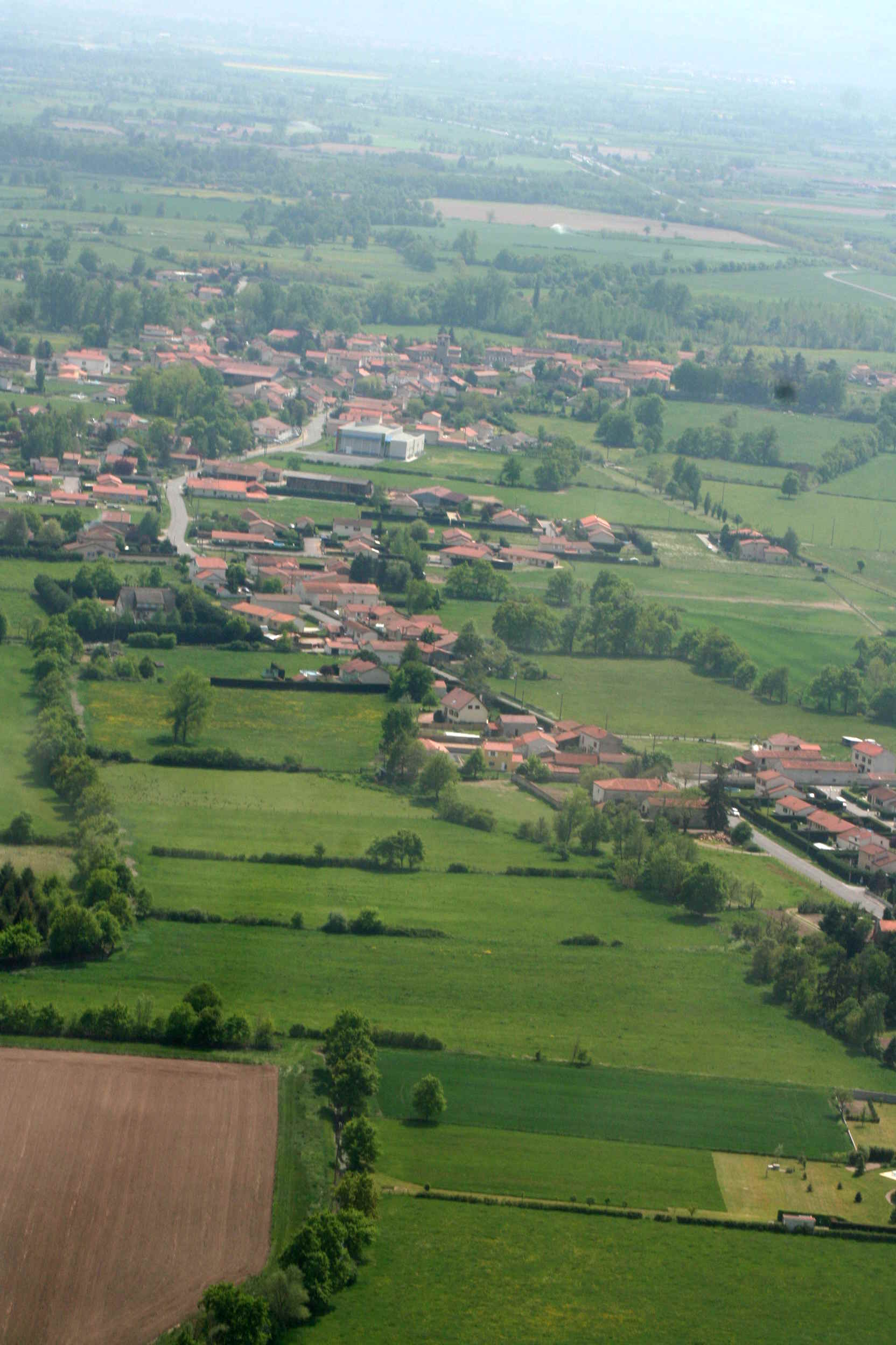 Vue aérienne de Boisset-lès-Montrond