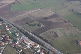 Vue aérienne de la motte de Bossieux
