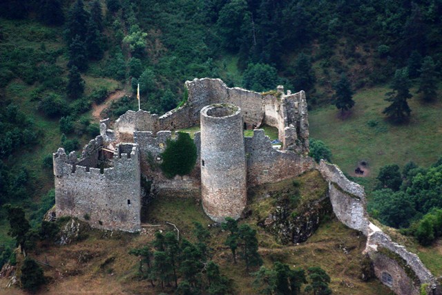 Château de Couzan, Sail-sous-Couzan